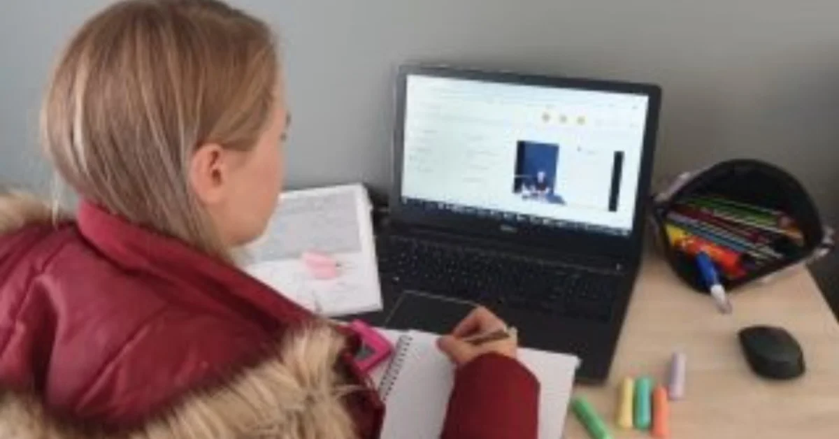 wolkskoolmodel-laat-leerders-se-punte-styg