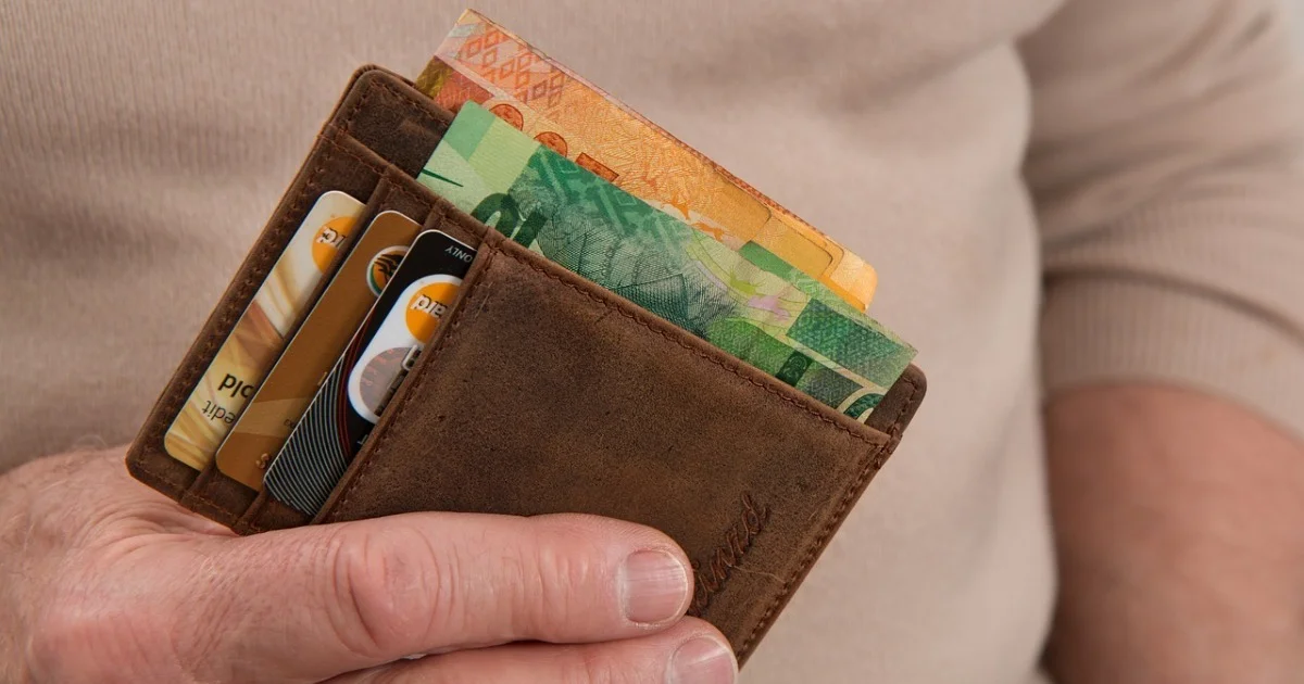 tweepotstelsel-is-n-gevaarlike-goue-pot-vir-die-regering-en-n-slaggat-vir-jou