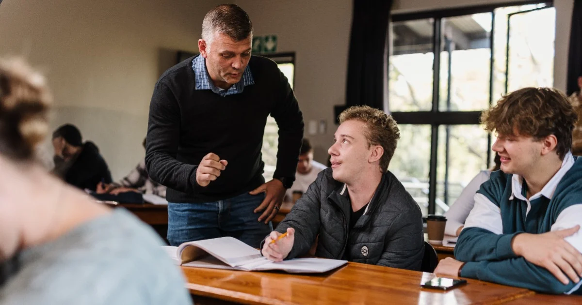 akademia-se-ngos-program-kwaliteit-onderrig-kraai-koning